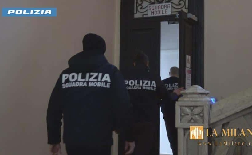 Cremona: 60enne arrestata per estorsione da 10mila euro su Facebook a un’anziana