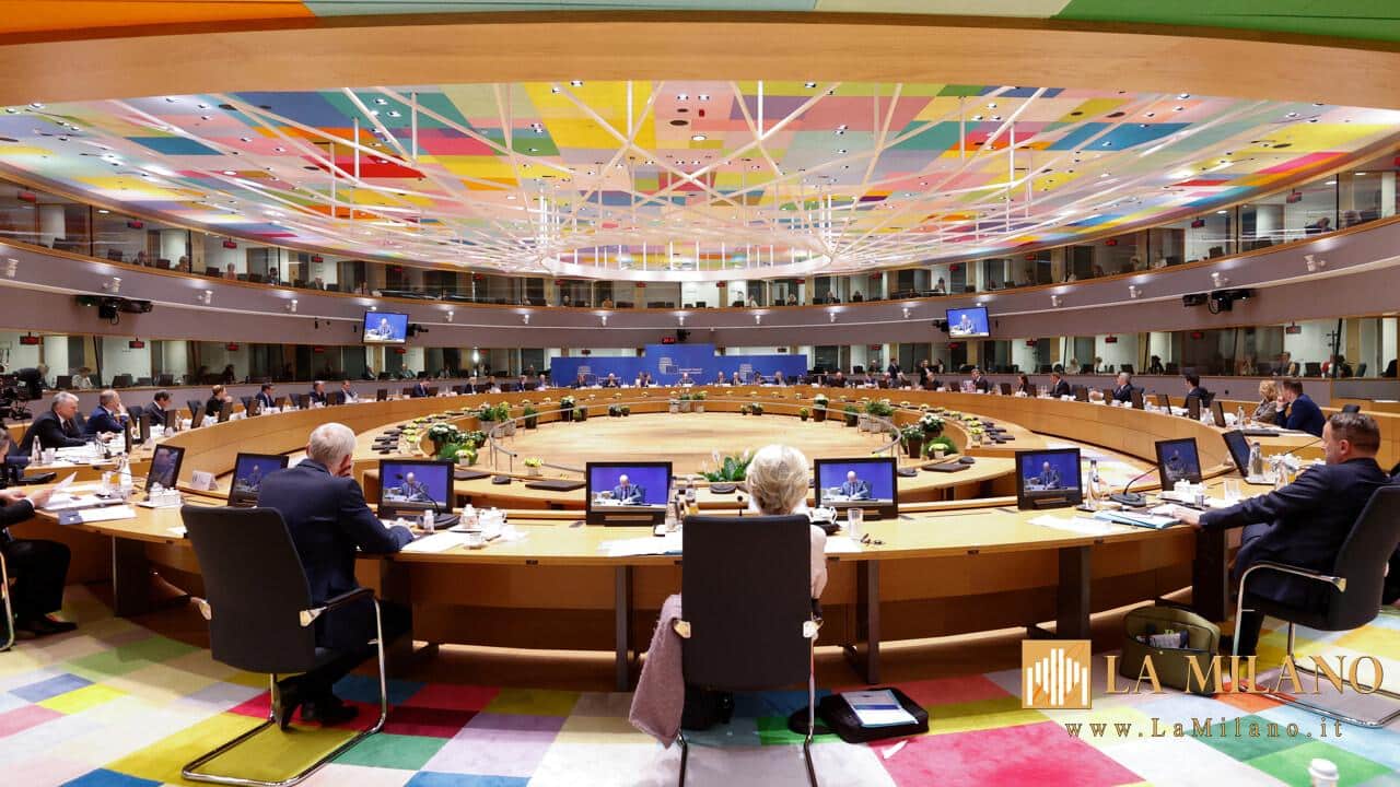 Vertice UE a Bruxelles: crisi Medio Oriente, caro energia e Ucraina dividono i 27 su Green Deal e sicurezza