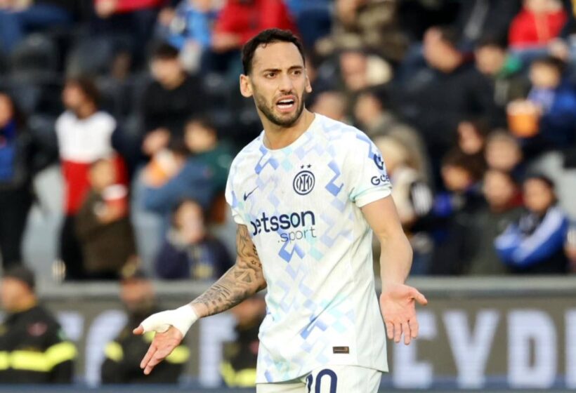 Inter, allarme Calhanoglu: Chivu preoccupato verso la finalissima | CM