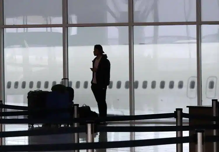 Carburante aerei: limiti in 4 aeroporti italiani, possibili rincari voli