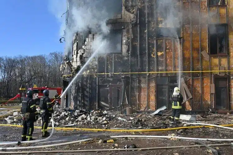 Guerra Russia-Ucraina: raid su Odessa e Chernihiv, 3 morti e droni a Novorossiysk