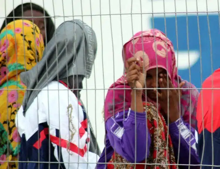 Migranti: duplice tragedia tra Lampedusa e Mar Egeo, 30+ morti in mare