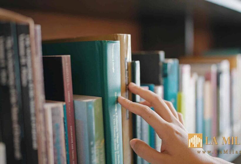 Milano, libreria Hoepli verso la chiusura: caso in Commissione dopo 150 anni