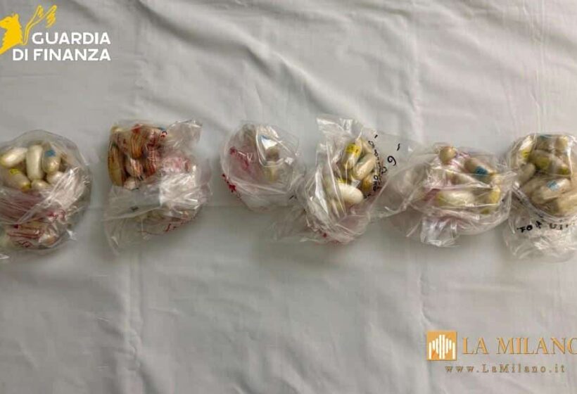 Caravaggio, arrestata donna con 74 ovuli di cocaina e eroina