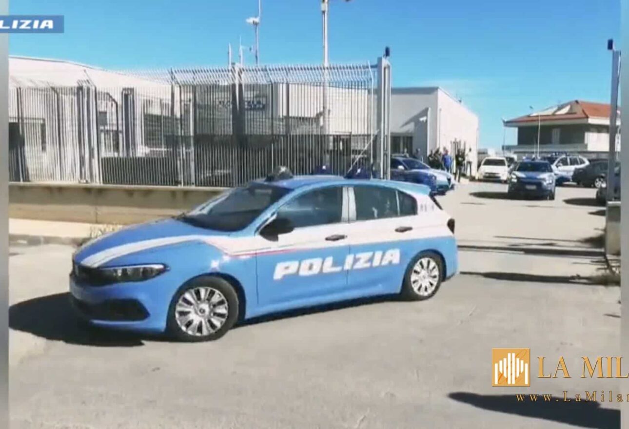 Avola: armi da guerra e spedizioni punitive, 7 giovani fermati dalla Polizia di Stato