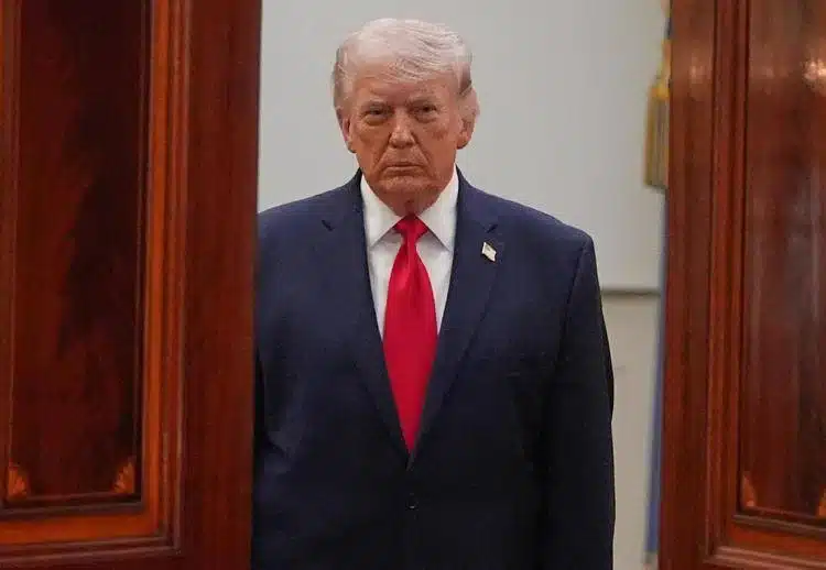 Trump rallenta sulla proposta iraniana: Hormuz ok, ma serve patto nucleare