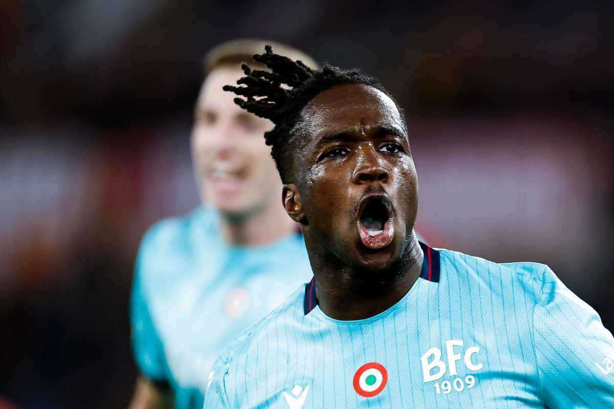 Chelsea su Rowe: blitz in casa Bologna per l'attaccante