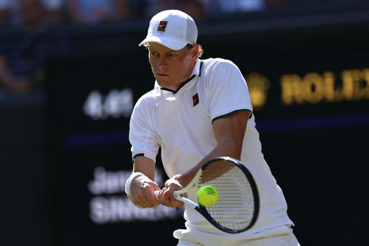 Sinner-Djokovic: diretta TV e streaming gratis, dove vedere la semifinale Wimbledon