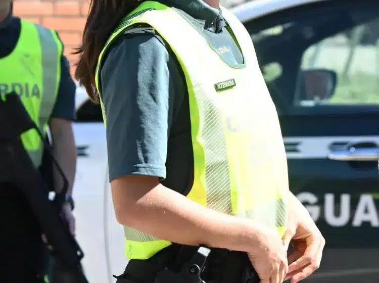 Spagna: Guardia Civil perquisisce il Psoe, indagine su fondi e pagamenti in nero